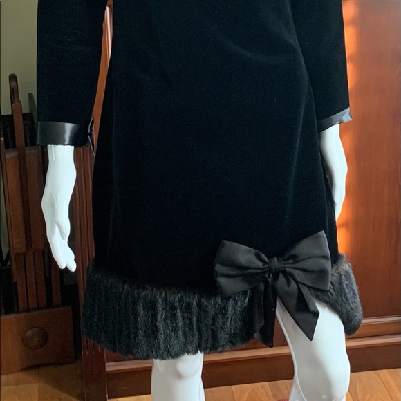 Black coton velvet mini prom party Dress fur boat neck fur hemline big satin bow - Picture 9 of 16